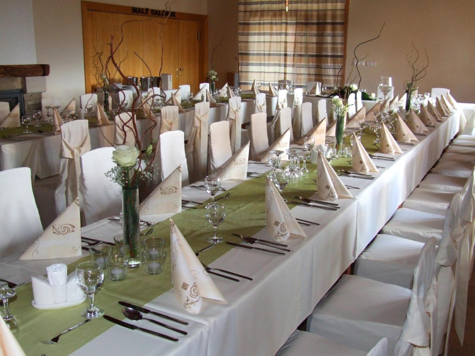 Wellness Pension & Salas Saris Park Prešov Esterno foto