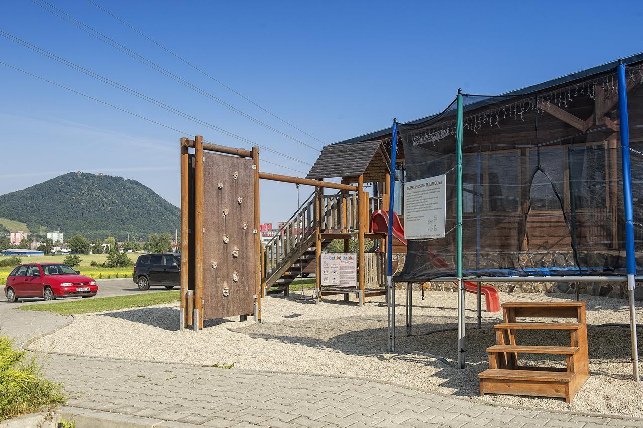 Wellness Pension & Salas Saris Park Prešov Esterno foto