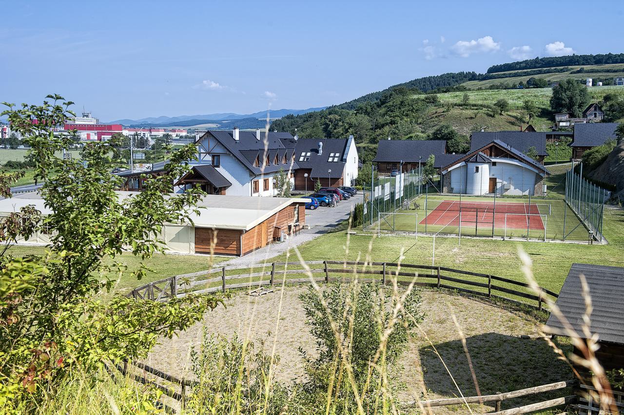 Wellness Pension & Salas Saris Park Prešov Esterno foto